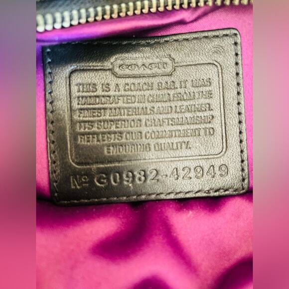 Coach Gramercy OP Art Black Quilted Top Handle Handbag Patent Trim 42949 - Picture 10 of 10